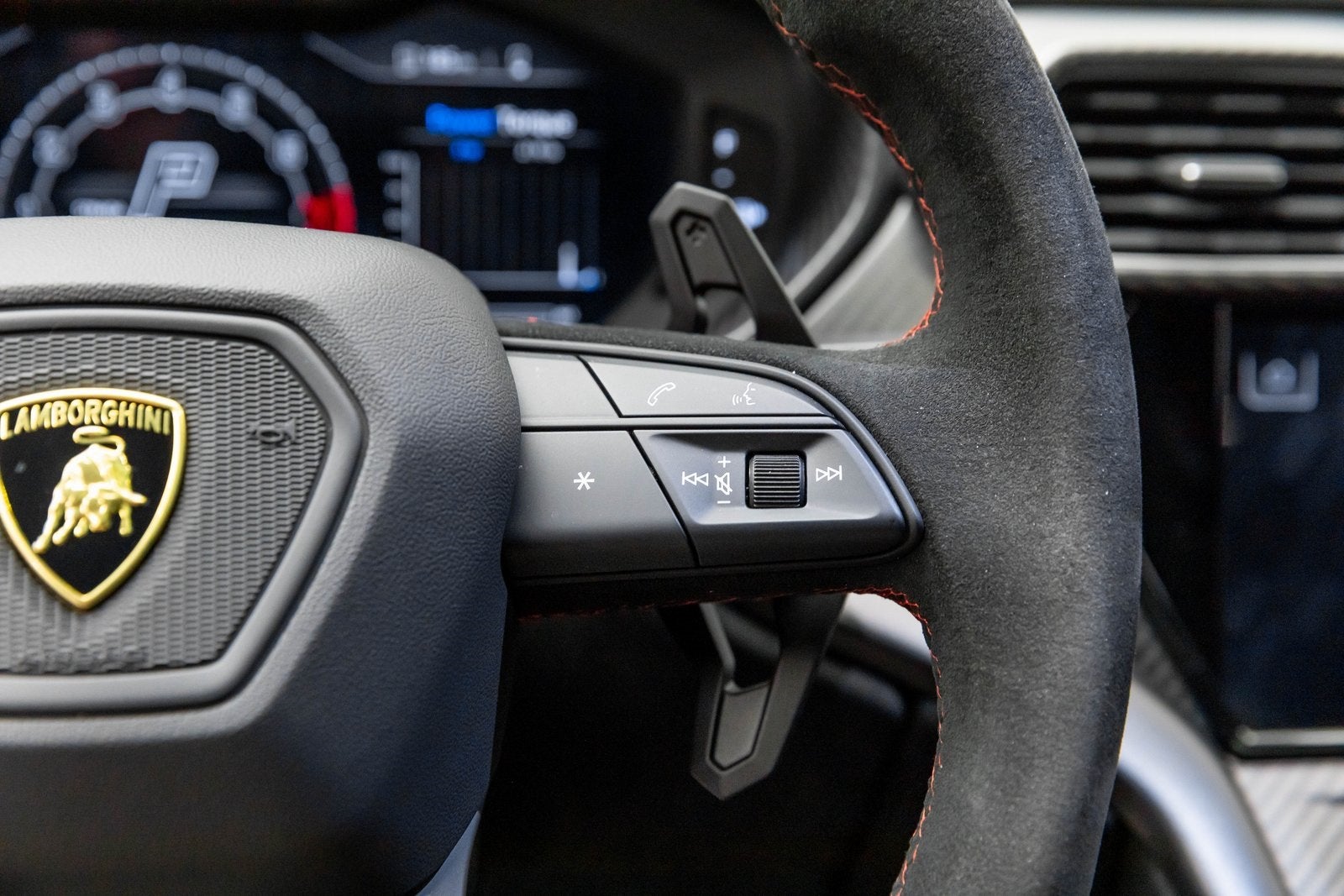 Lamborghini Urus Performante 2023