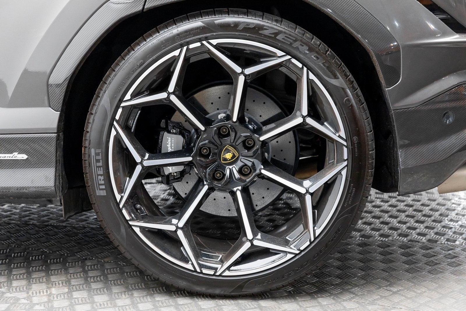 Lamborghini Urus Performante 2023