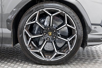 Lamborghini Urus Performante 2023