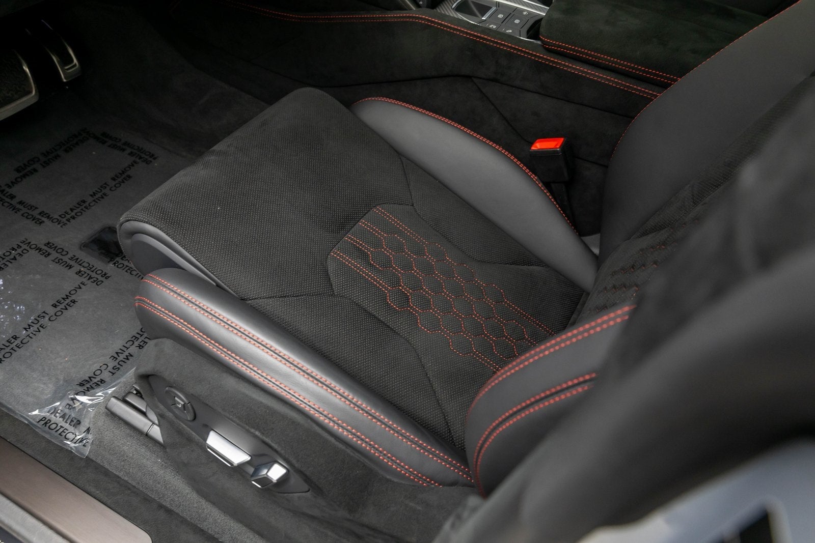 2024 Lamborghini Urus Performante