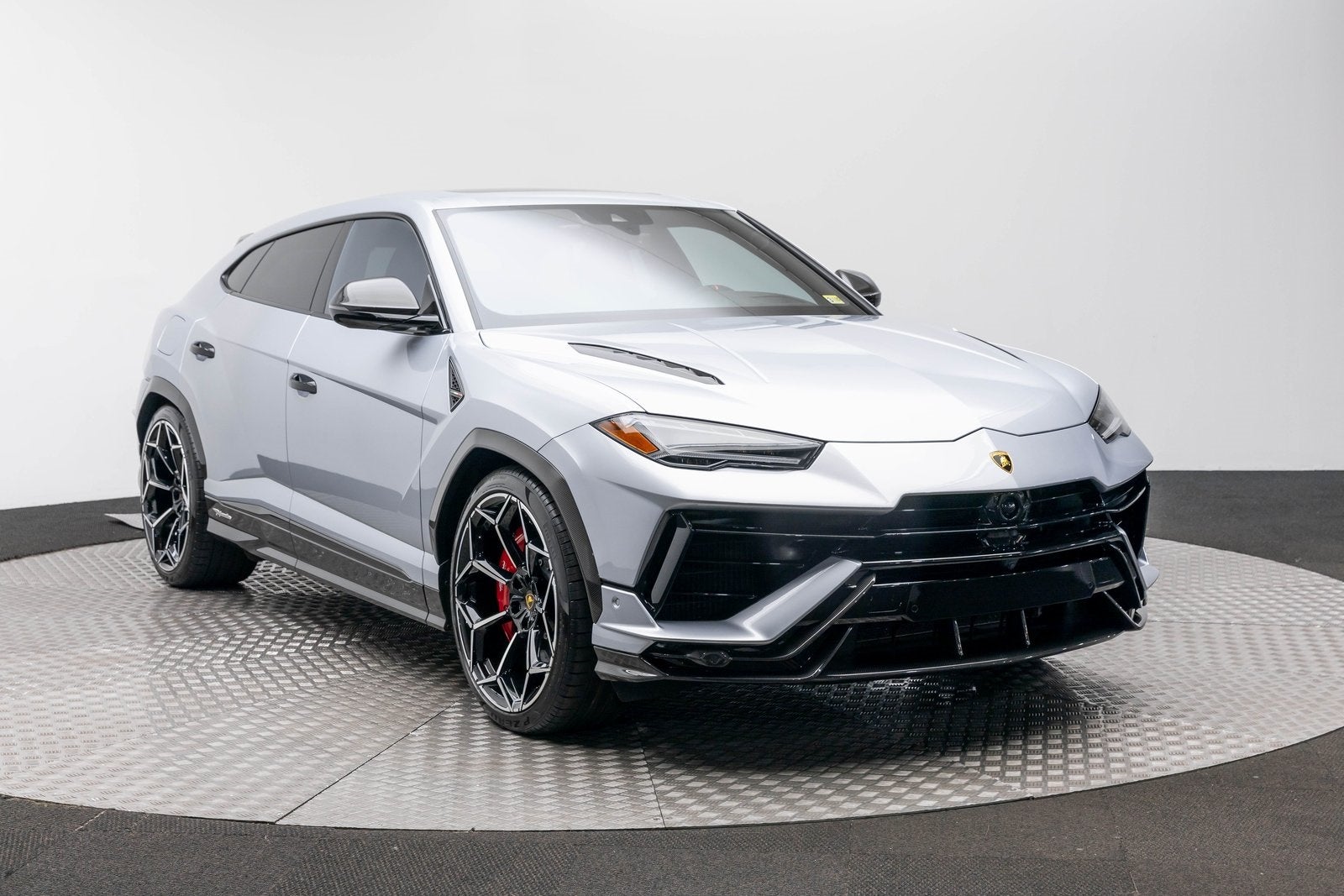 2024 Lamborghini Urus Performante